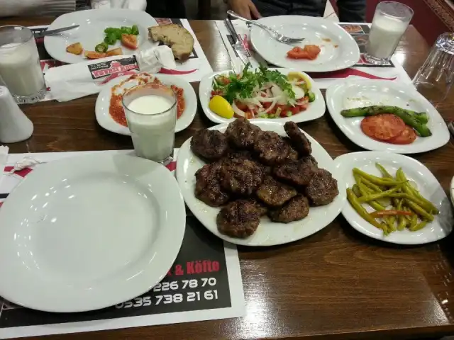 Tosun Izgara'nin yemek ve ambiyans fotoğrafları 11