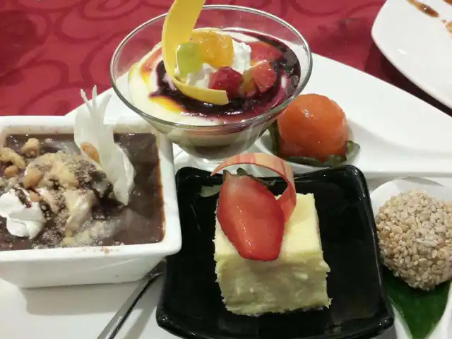 Gambar Makanan The Square - Hotel Novotel Mangga Dua 8