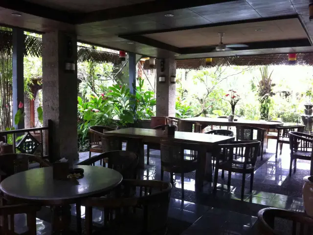 Gambar Makanan The Warung Restaurant - Ubud Inn & Spa 6