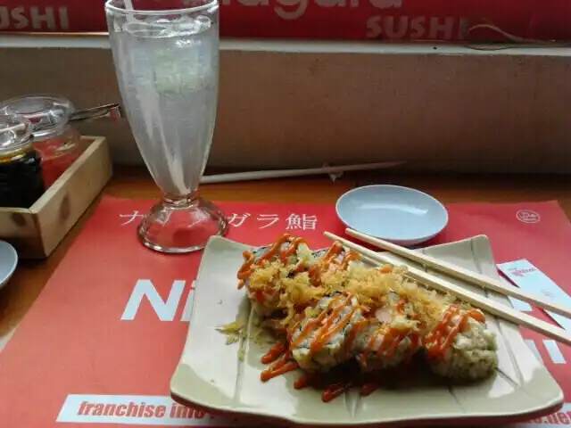 Gambar Makanan Niagara Sushi 8