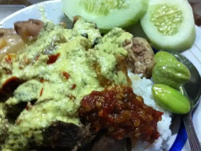 Gambar Makanan Gudeg "Yu Tum" 14