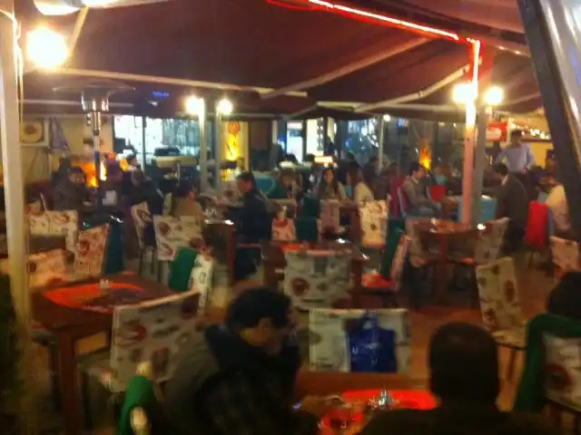 Salad House Cafe'nin yemek ve ambiyans fotoğrafları 2