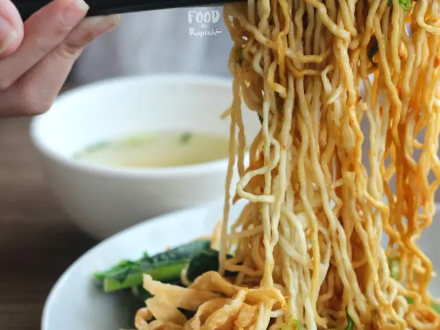 Gambar Makanan T&T Noodle House (Bakmi Camar) 3