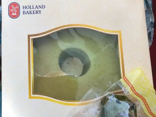 Gambar Makanan Holland Bakery 1