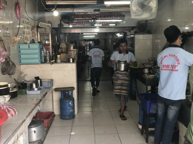 Gambar Makanan Bakmi Kepiting Ayau 78E 14