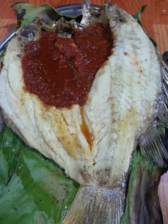 Medan Ikan Bakar Food Photo 5