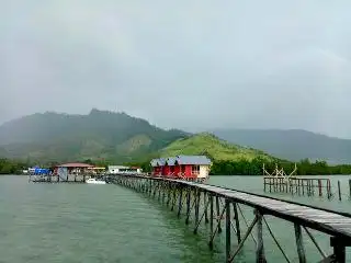 Anjung Warisan Parapat Seafood Restaurant