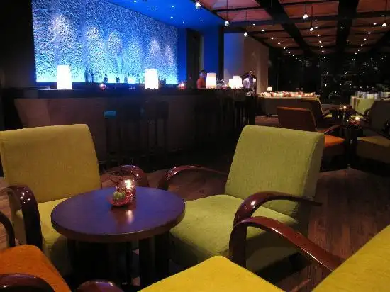 Gambar Makanan Suko Wine Lounge 3
