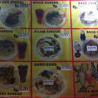 Gambar Makanan Soto Ayam Surabaya 1