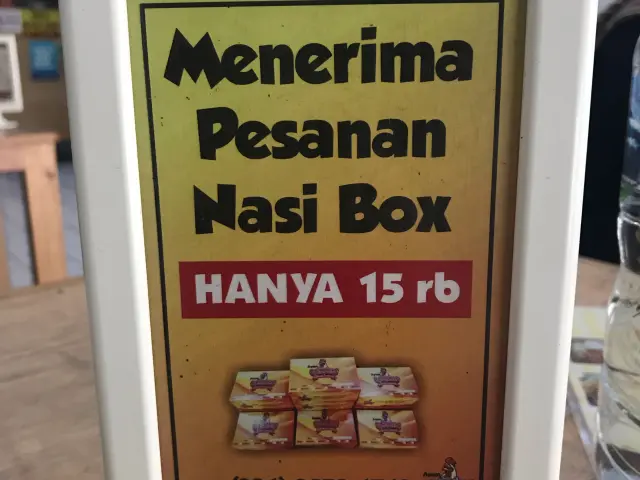 Gambar Makanan Ayam Gemes Geprek Kremes 9