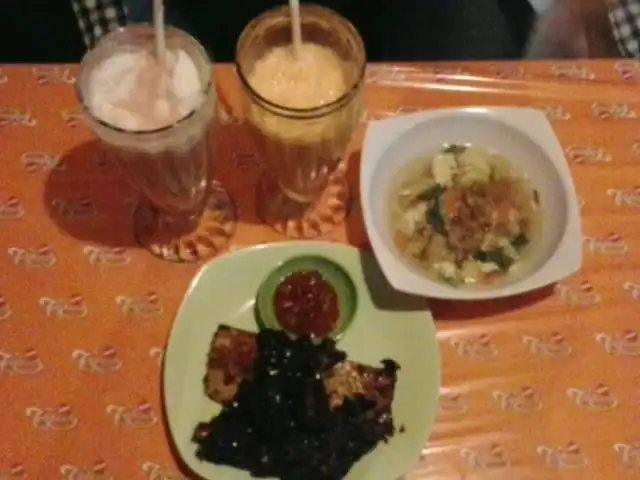 Gambar Makanan Lombok Ijo Resto & Cafe 1