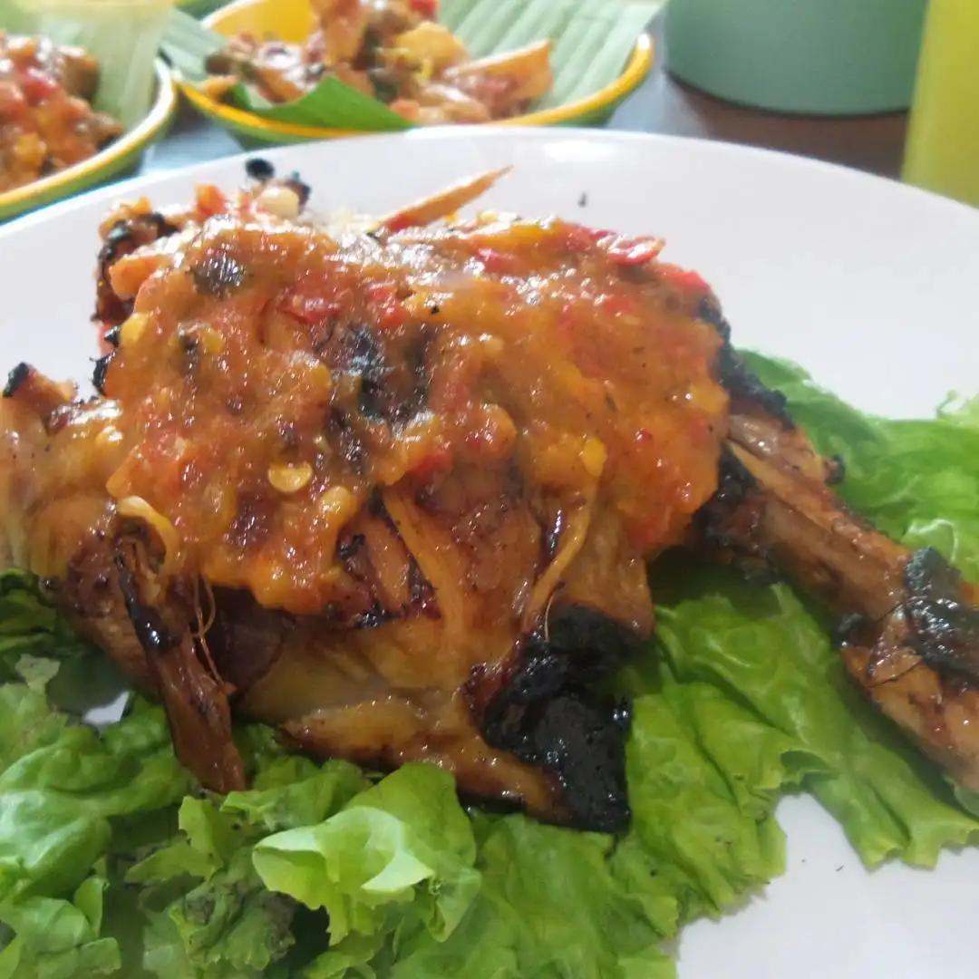 Ayam Bakar Bang Becak