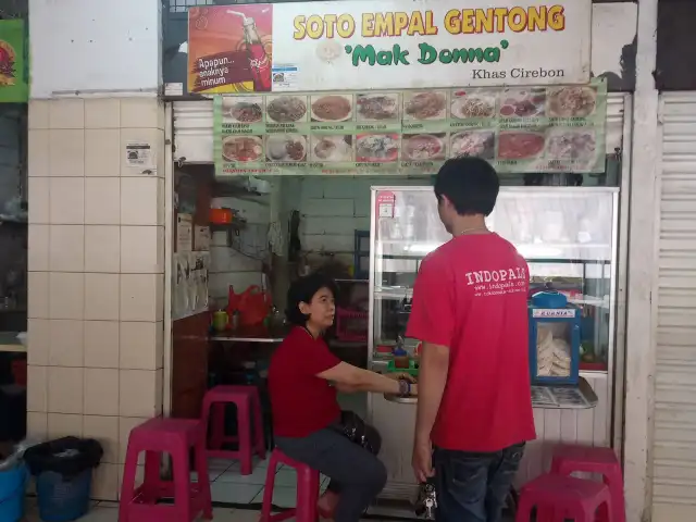 Gambar Makanan Soto Empal Gentong Mak Donna 2