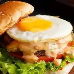 Gambar Makanan Burger Patty and Drink, Lapangan Amor 5