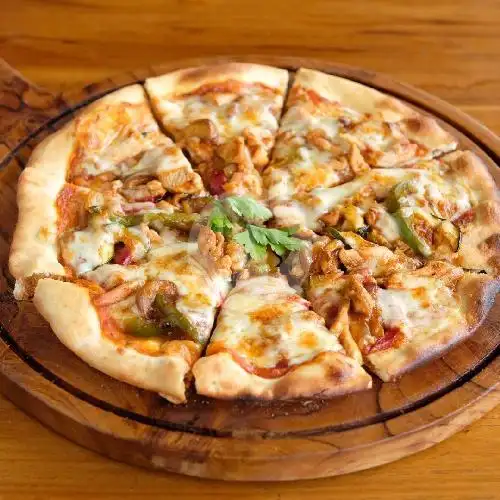 Gambar Makanan Tomato Wood Fired Pizza And Pasta - Gianyar 7