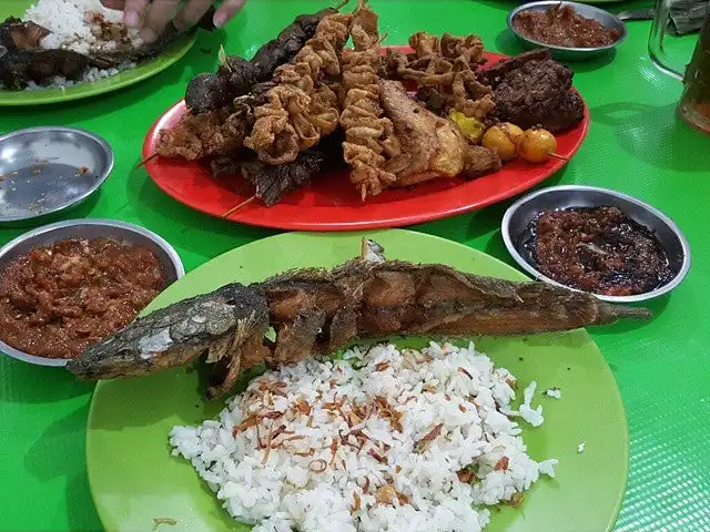 Gambar Makanan Nasi Uduk Kiko Sari 11