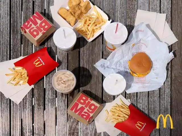 McDonald's'nin yemek ve ambiyans fotoğrafları 17