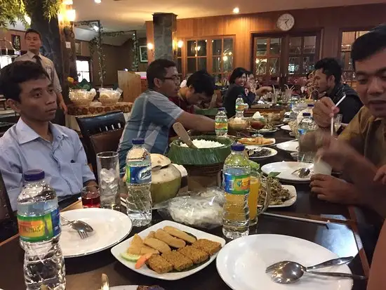 Gambar Makanan Dapur Sunda-Gatot Subroto 6