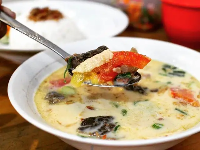 Gambar Makanan Soto & Sop Khas Betawi Bang Nawi 2