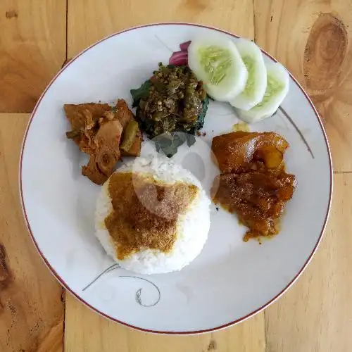 Gambar Makanan Rajanya Rendang, Gajahmada 13