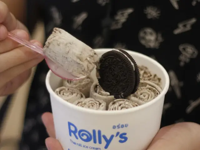 Gambar Makanan Rolly'sThaiIceCream 6