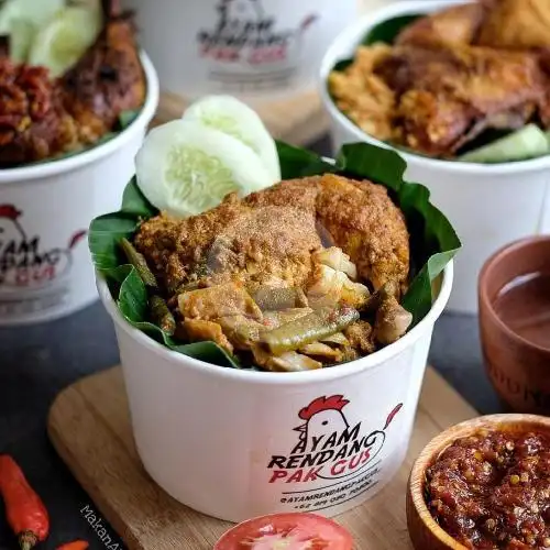 Gambar Makanan Ayam Rendang Pak Gus, Kelapa Hybrida 1