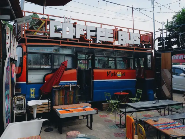 Gambar Makanan Metrokini Coffeebus 13