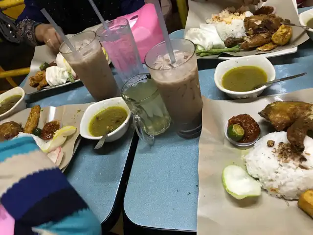 Restoran Ateh Corner (Chicken Chop & Nasi Ayam Penyet) Food Photo 10