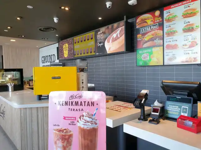 McDonald's & McCafé (Petronas Batu 3) Food Photo 1