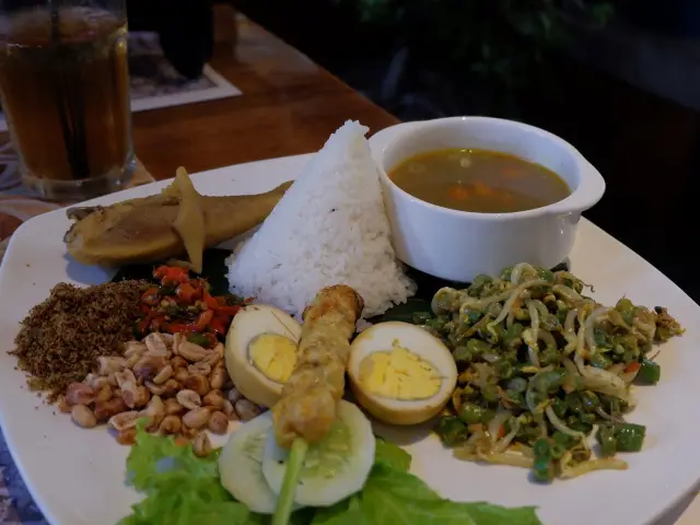 Gambar Makanan Bebek Tepi Sawah 6