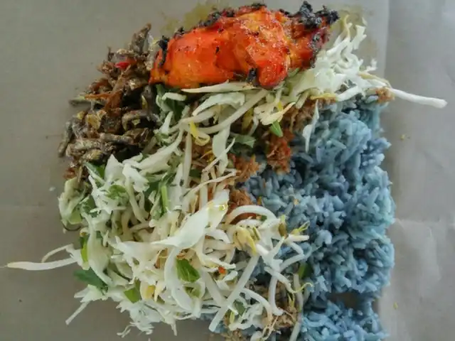 Mekna Nasi Kerabu Food Photo 2