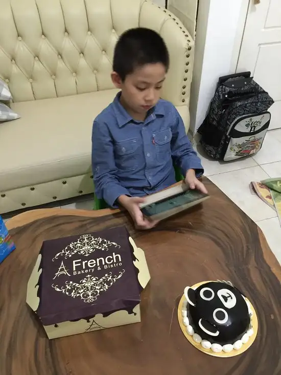 Gambar Makanan French Bakery and Indo Cafe 9