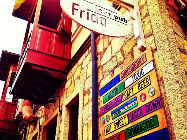 Frida Pub'nin yemek ve ambiyans fotoğrafları 14