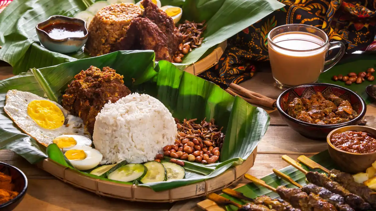 Nasi Lemak, by Rumah Nasi - Kuantan