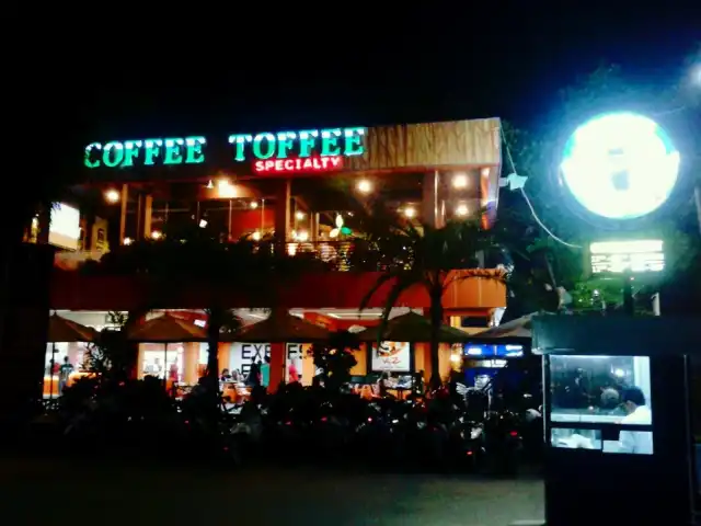 Gambar Makanan Coffee Toffee Taher Square 1