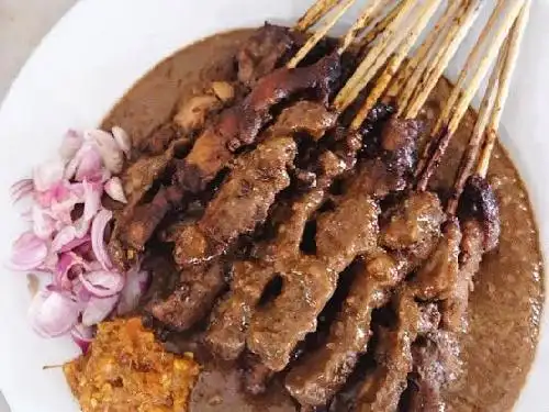 Sate Madura Bang Kumis