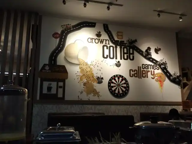 Crown Coffee Games Gallery