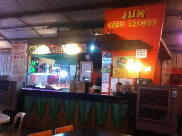 Jun & Jun's Cebu Lechon Food Photo 3