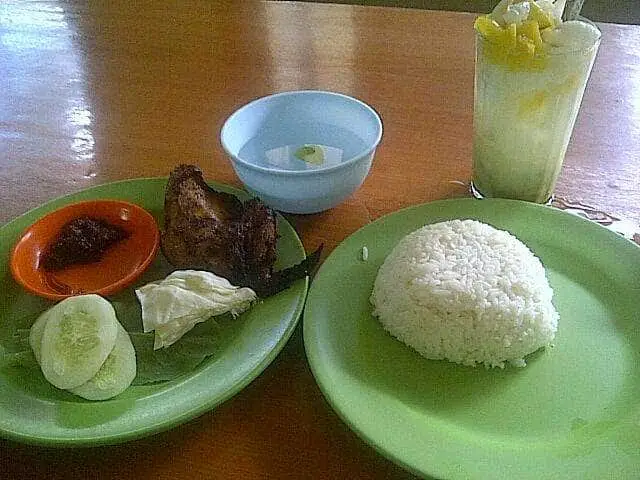 Gambar Makanan Es Teler Sari Mulia Asli 12