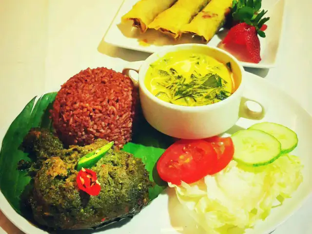 Gambar Makanan Dapua Restaurant - Balairung Hotel 16