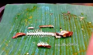 Banana Leaf Food Photo 2