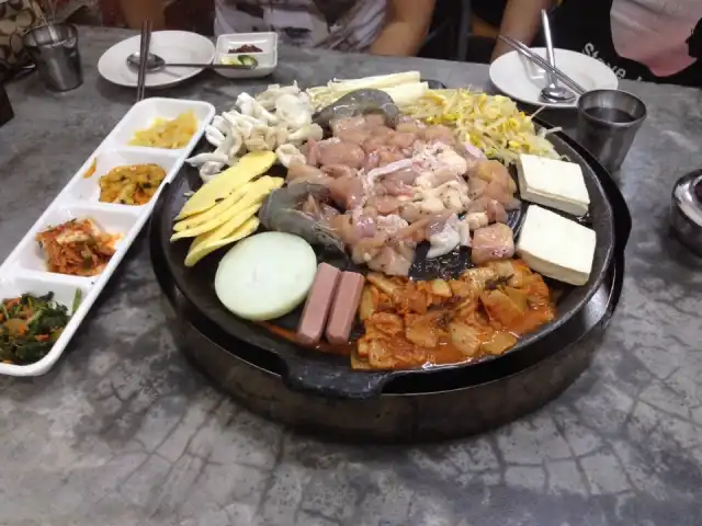 Korean Tradition BBQ Restaurant (Dak Gal Bi/Sam Gyeol Sal) Food Photo 15