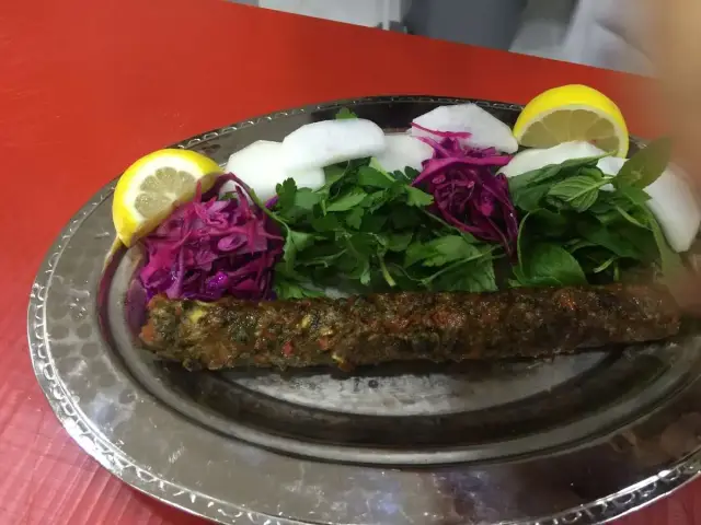 Demen Urfa Lezzetleri'nin yemek ve ambiyans fotoğrafları 19
