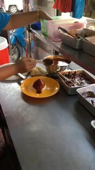 Ummi Nasi Lemak Lorong Kulit Food Photo 1