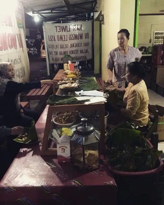 Gambar Makanan Nasi Liwet Bu Wongso Lemu 7