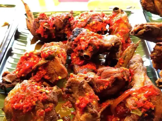 Ayam Pop Kapau Food Photo 10