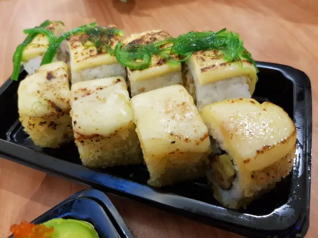 Gambar Makanan Suteki Sushi 10