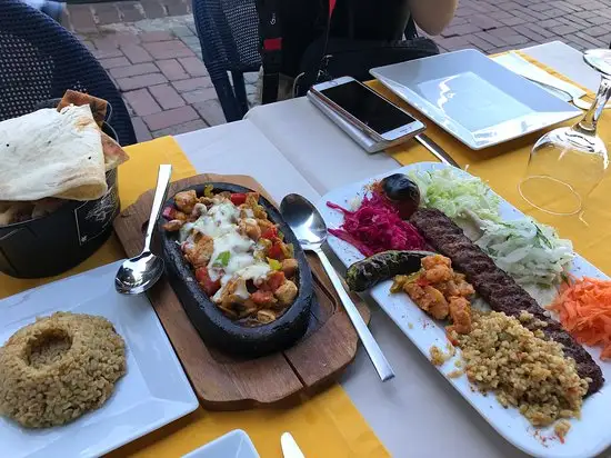 Basilica Restaurant'nin yemek ve ambiyans fotoğrafları 53