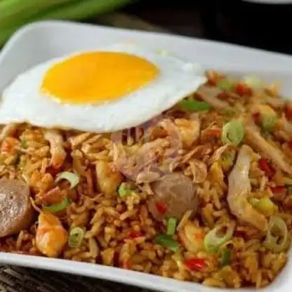 Gambar Makanan Nasi Goreng Dapur ADP, Dekat Pemandian Umum Assalam 8