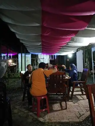 D Buluh Perindu Cafe (Makanan Sarawak & Halal Grilled Steamboat Miri)